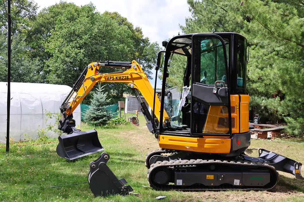 APS KMZ 28 Minibagger mit Torsionsarm